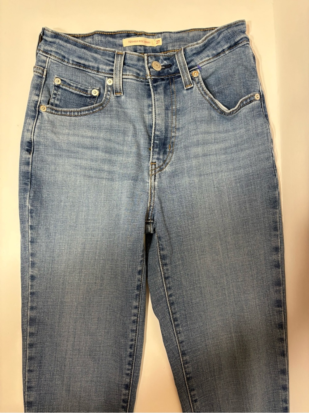 Levi's 721 High Rise Skinny Jeans